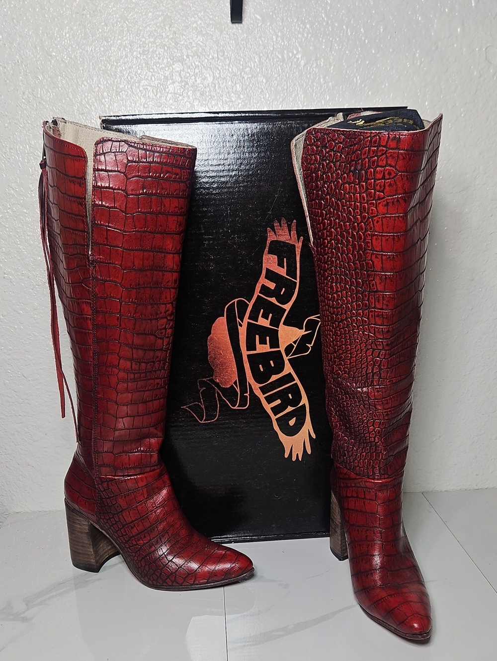 FREEBIRD Jasper Red Croc Leather Knee High Boots Sz 7